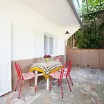 Apartament Marija *